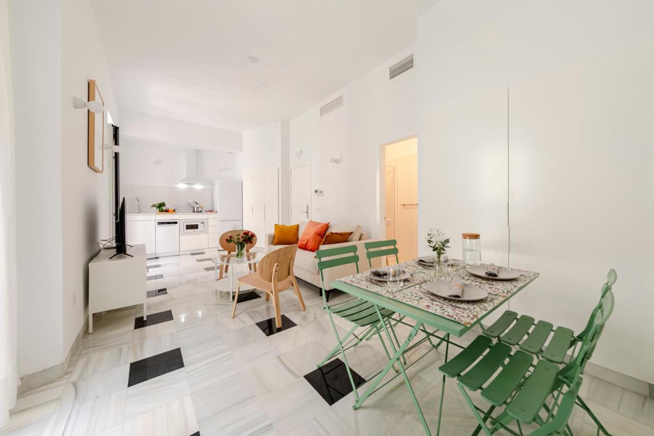 Aurora Terrace Apartments Seville Exterior photo
