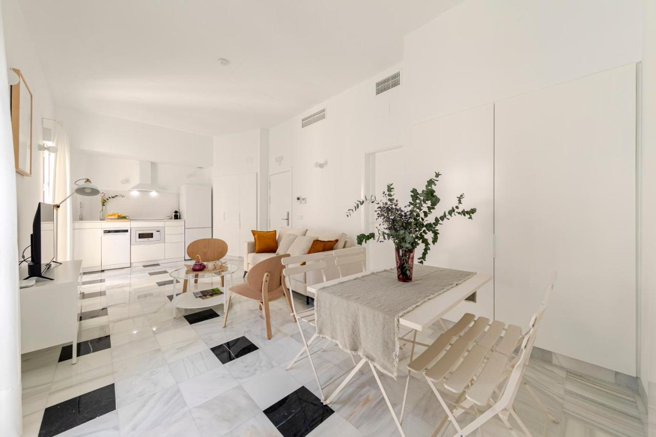 Aurora Terrace Apartments Seville Exterior photo
